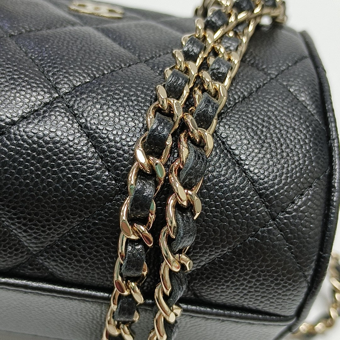 Quilted Grained Calfskin Black