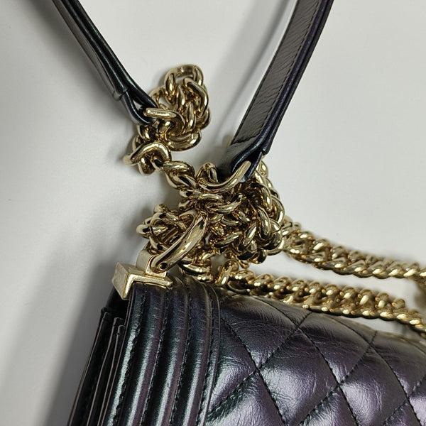 Authenticated pre-owned  Boy Chanel Quilted Calfskin Black - Shoulder Bag at Looply