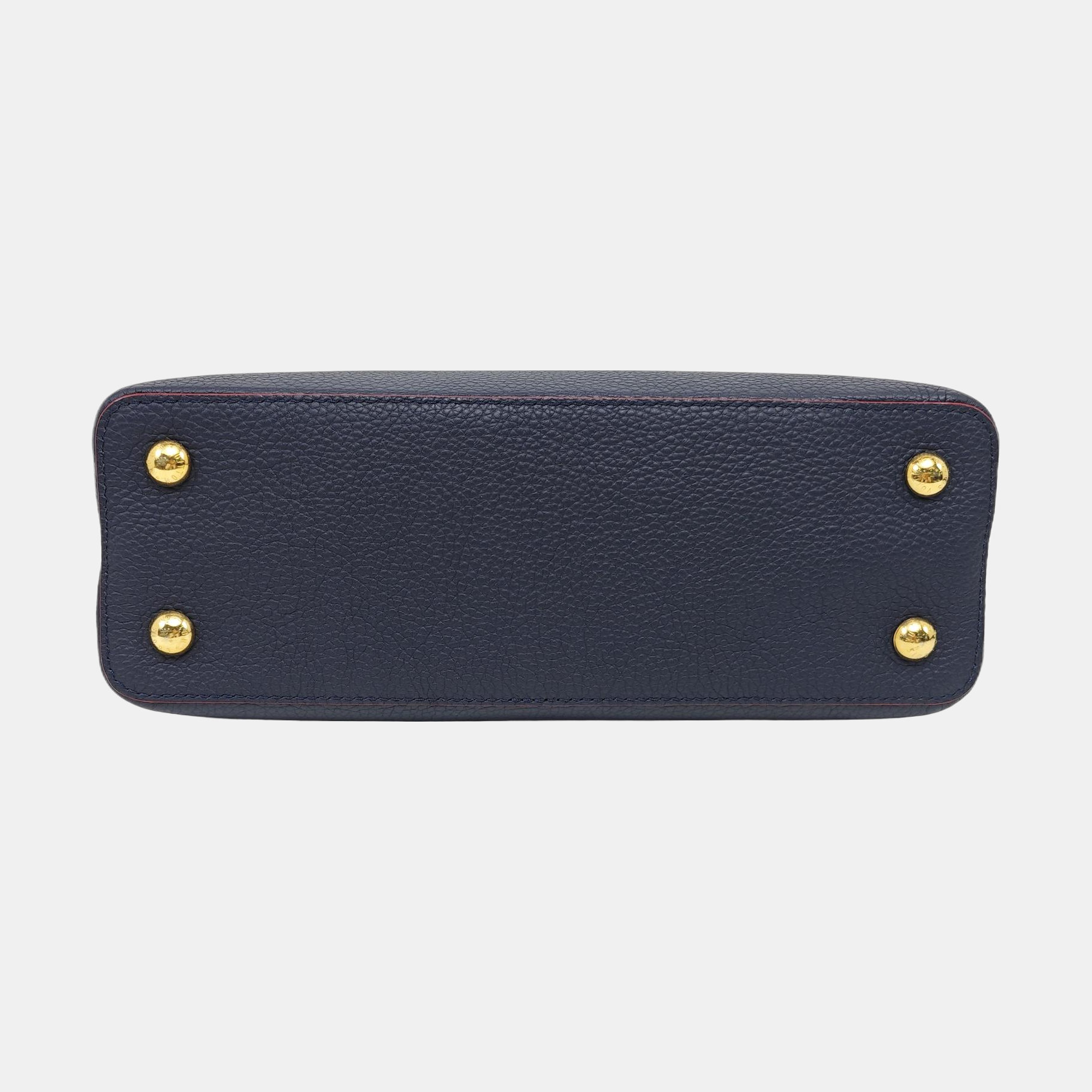 Authenticated pre-owned  Capucines MM Calfskin Blue - Shoulder Bag at Looply