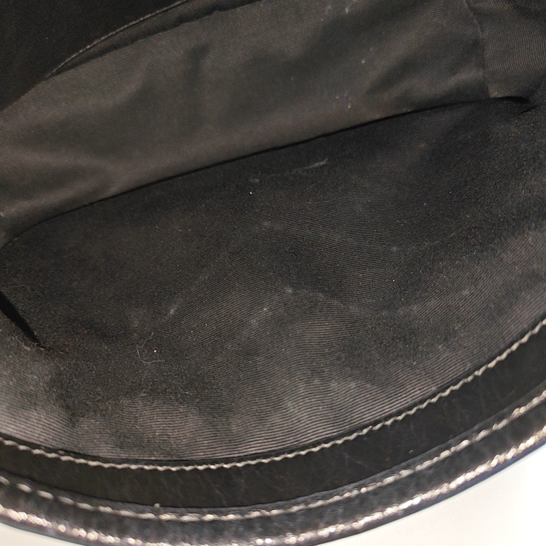 NIKI Small Chevron Calfskin Black