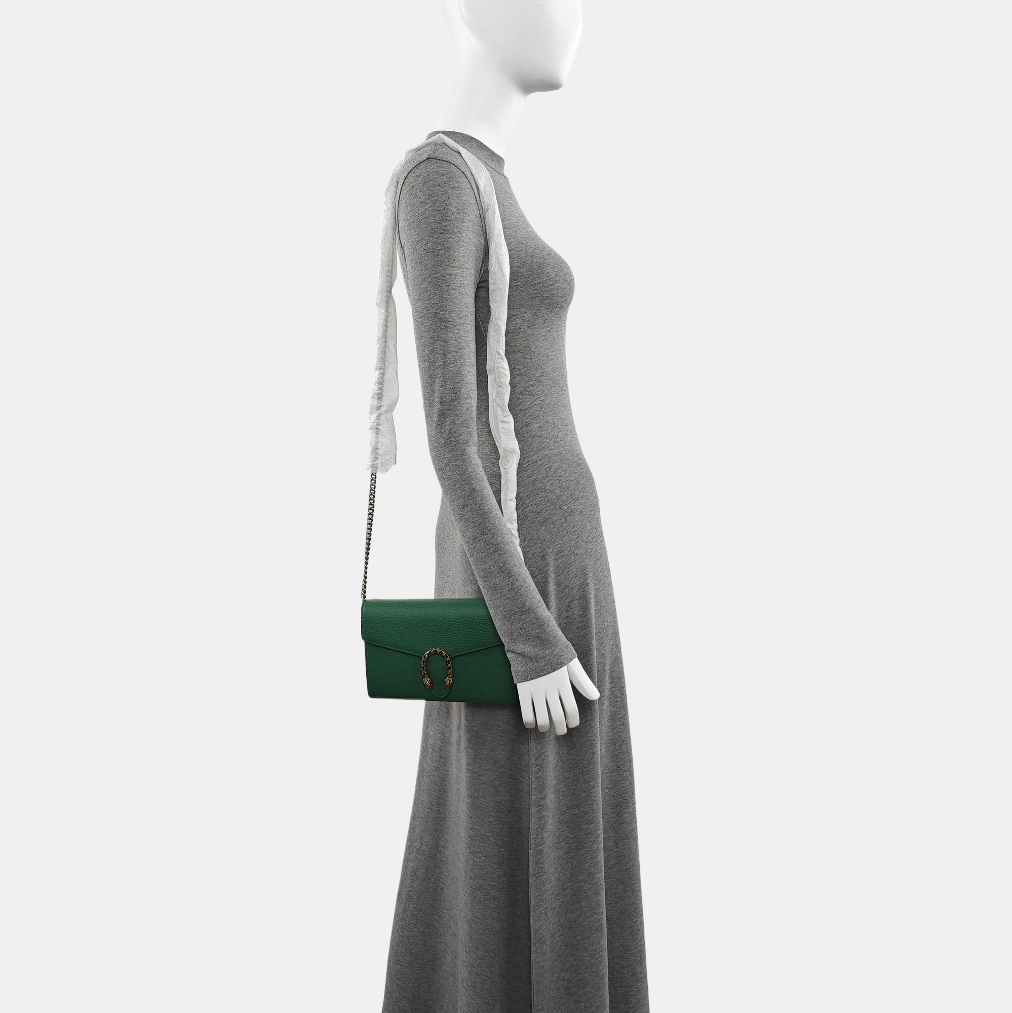 Authenticated pre-owned  Dionysus Super Mini Calfskin Green - Shoulder Bag at Looply