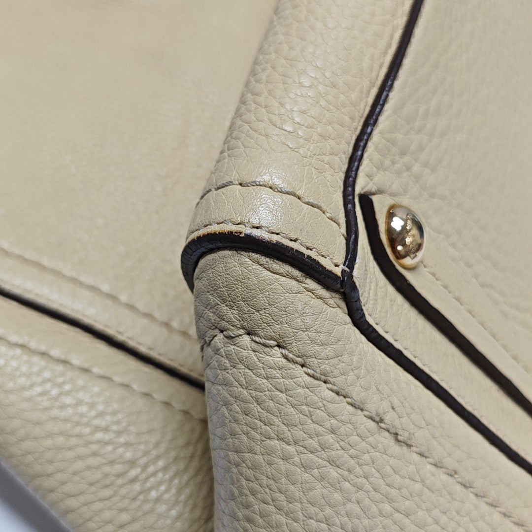 Calfskin Beige