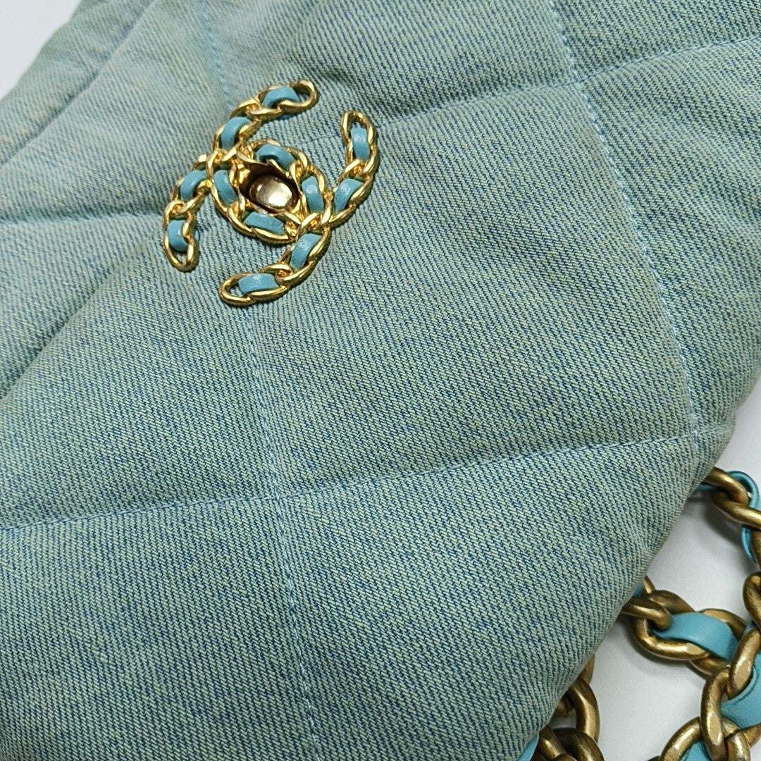 CHANEL 19 Small Quilted Denim Blue