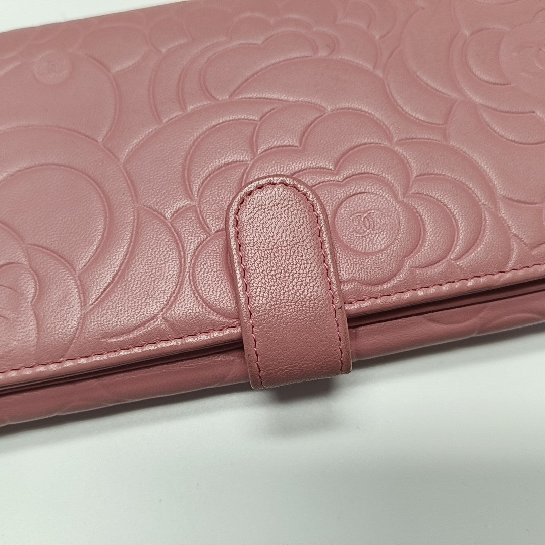 Quilted Lambskin Wallet Pink