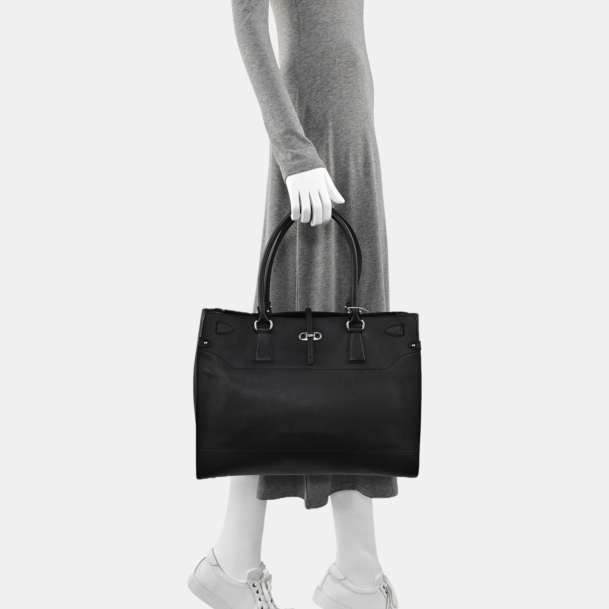 Batik Calfskin Black