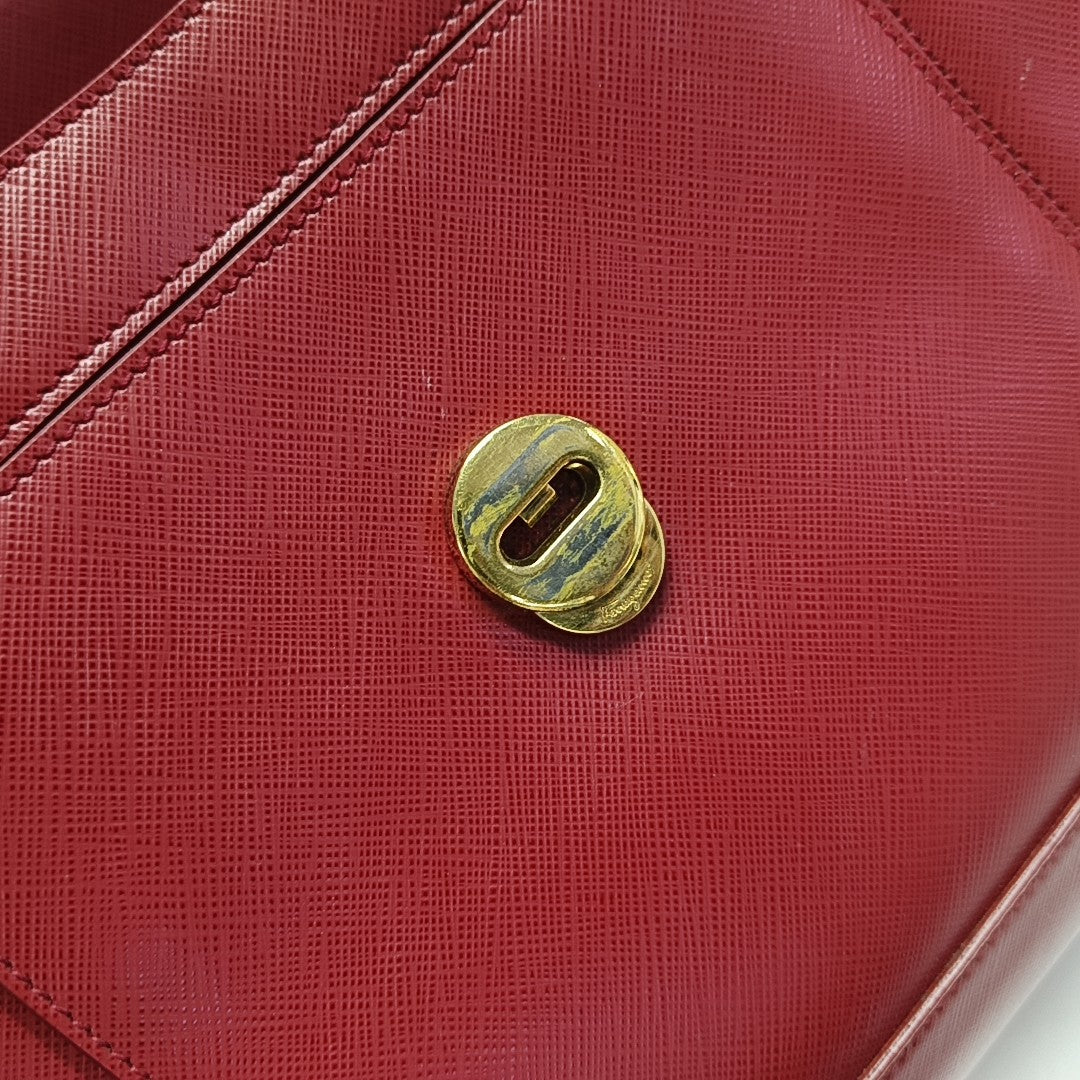 Carrie Calfskin Red
