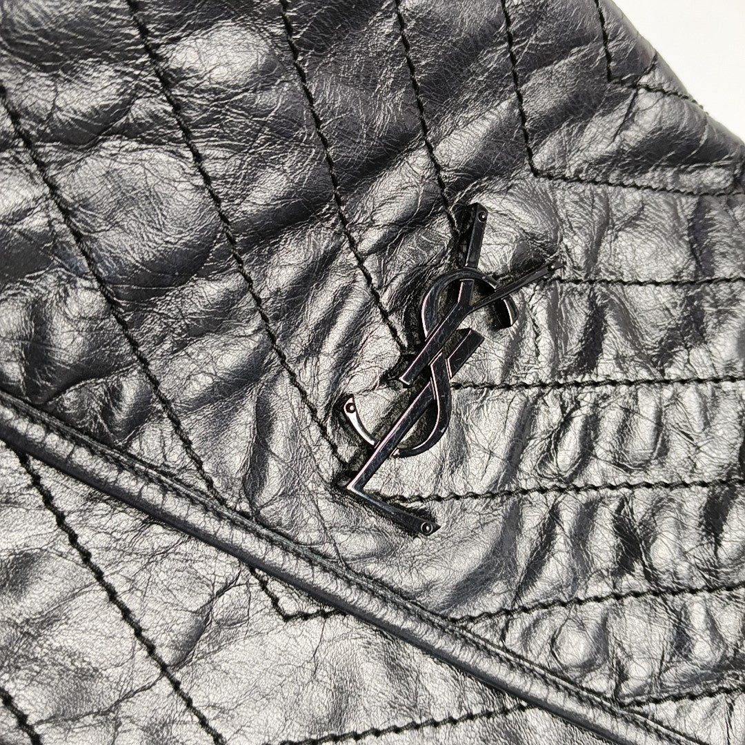 NIKI Medium Chevron Calfskin Black
