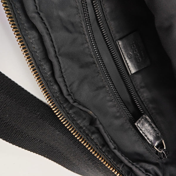 Messenger Fabric Black