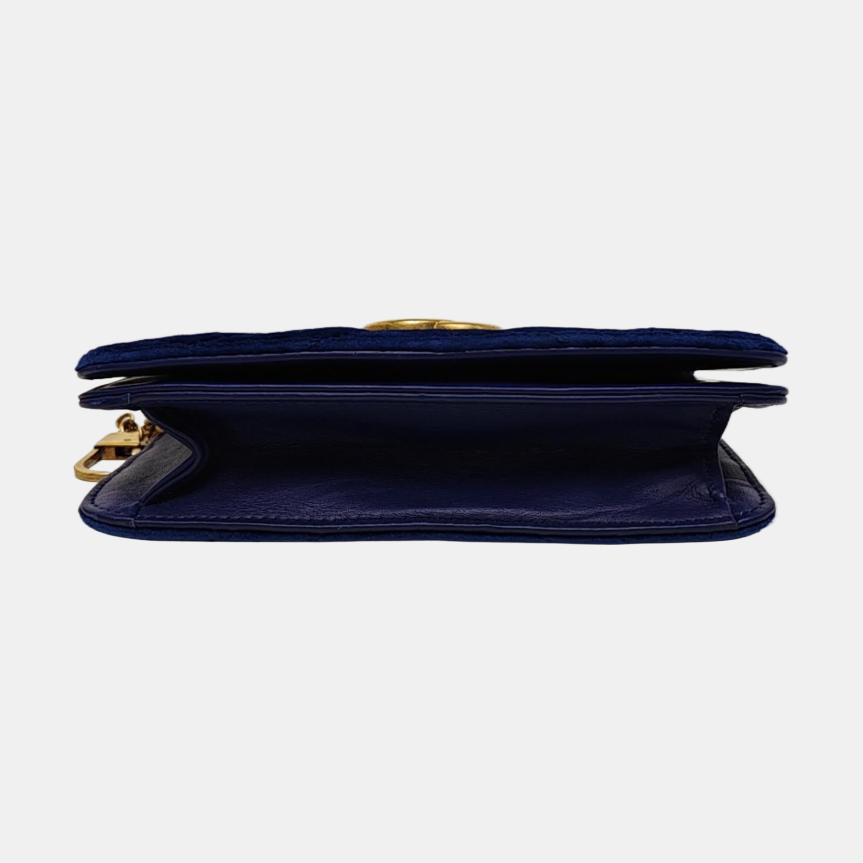 Authenticated pre-owned  GG Marmont Velvet Blue - Shoulder Bag at Looply