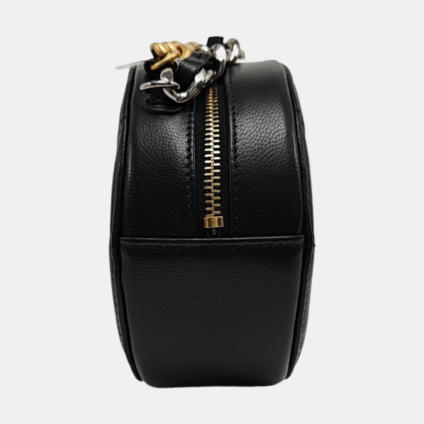 Authenticated pre-owned  Chanel 19 Lambskin Black - Shoulder Bag at Looply