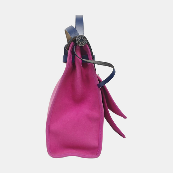 Authenticated pre-owned  Herbag 31 Canvas Pink - Shoulder Bag at Looply
