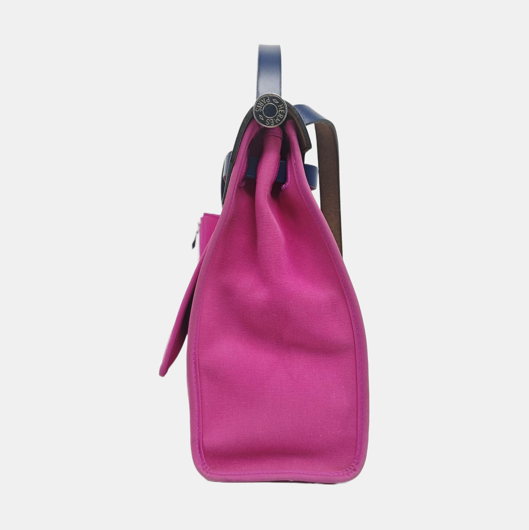 Authenticated pre-owned  Herbag 31 Canvas Pink - Shoulder Bag at Looply