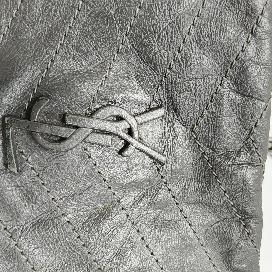 NIKI Medium Chevron Calfskin Gray