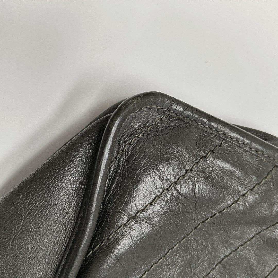 NIKI Medium Chevron Calfskin Gray