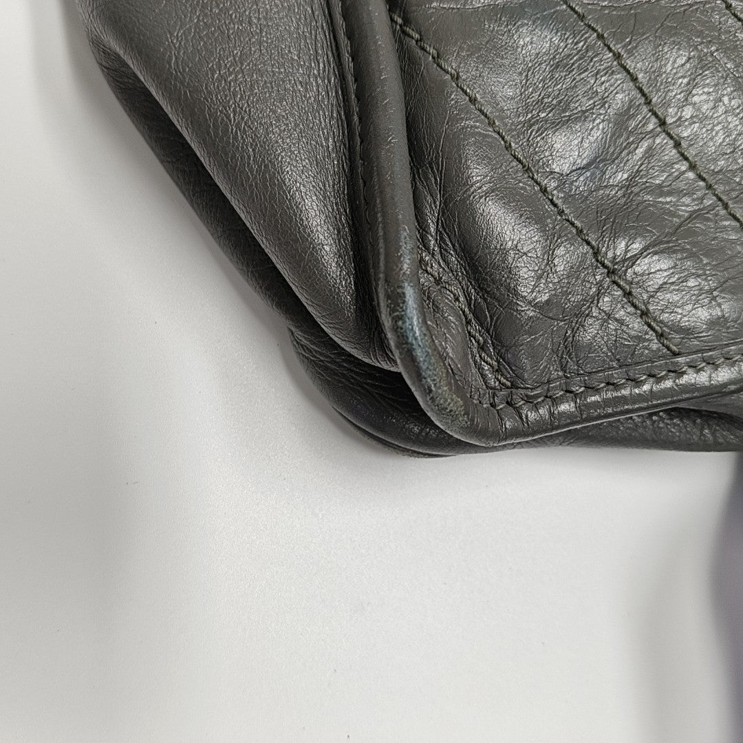 NIKI Medium Chevron Calfskin Gray