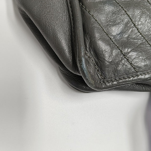 NIKI Medium Chevron Calfskin Gray