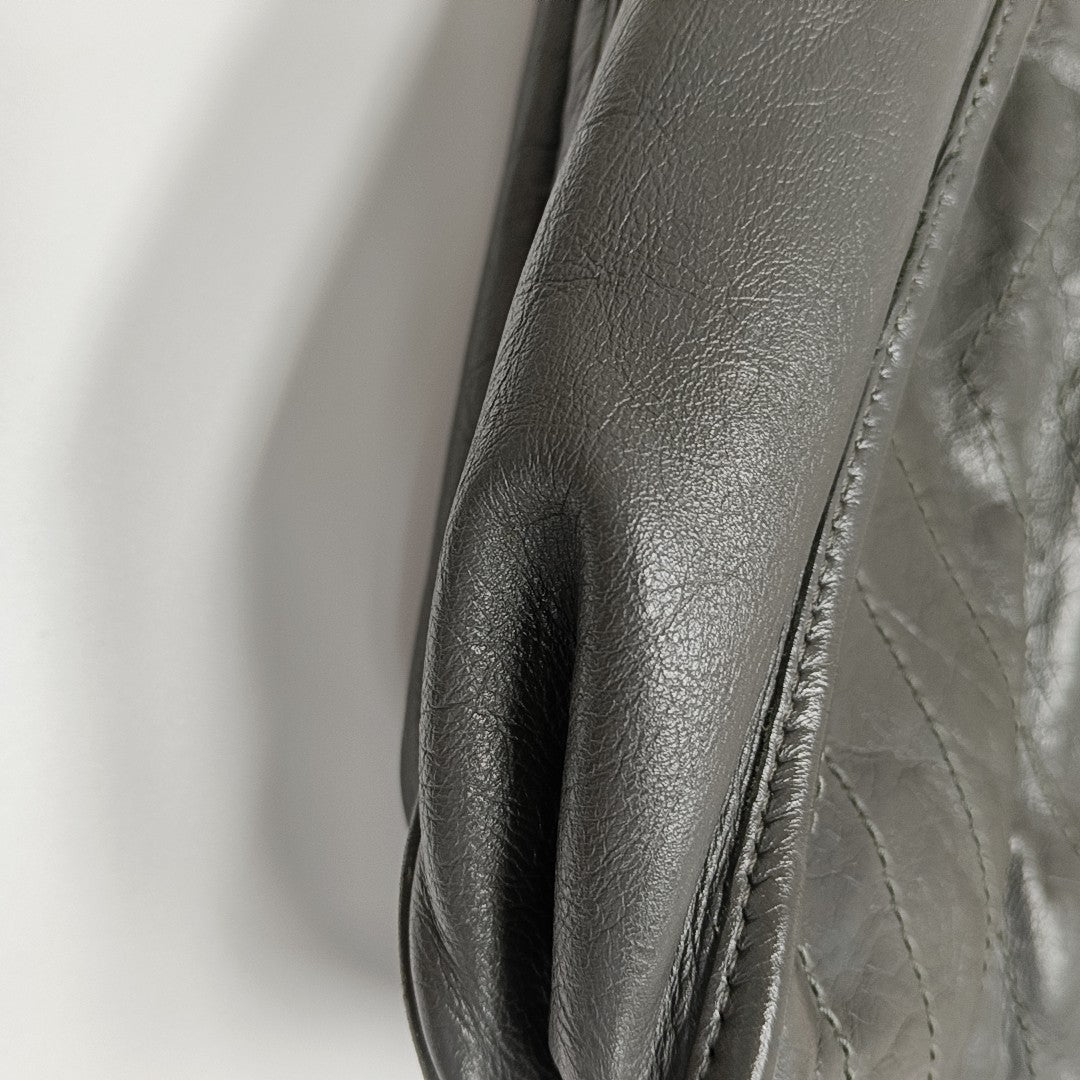 NIKI Medium Chevron Calfskin Gray