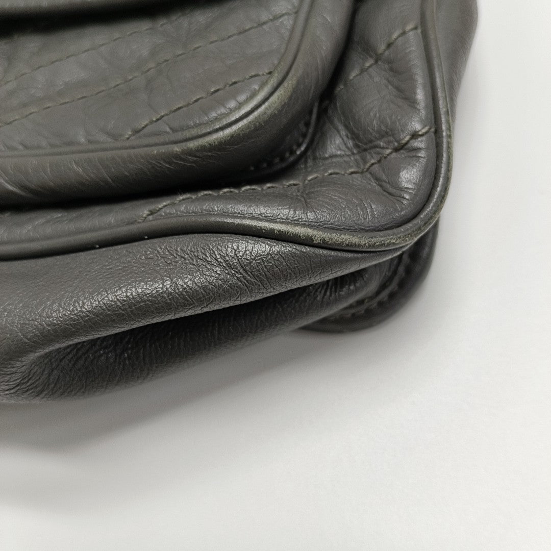 NIKI Medium Chevron Calfskin Gray
