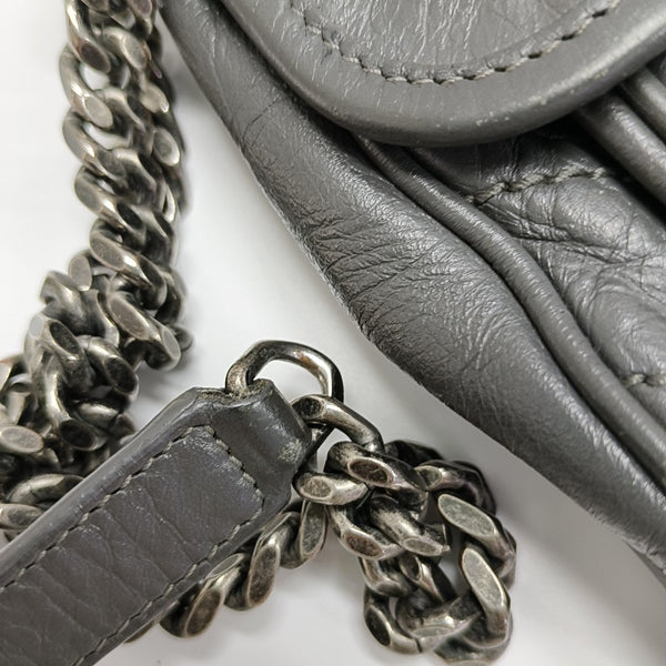 NIKI Medium Chevron Calfskin Gray
