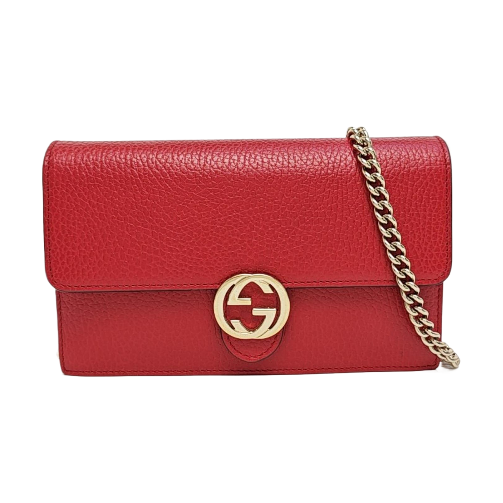Authenticated pre-owned  Interlocking G Calfskin Red - Shoulder Bag at Looply