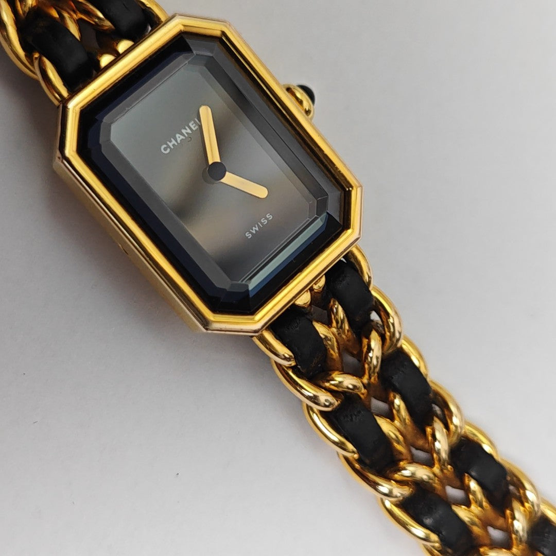 Première 26mm Black Quartz Watch