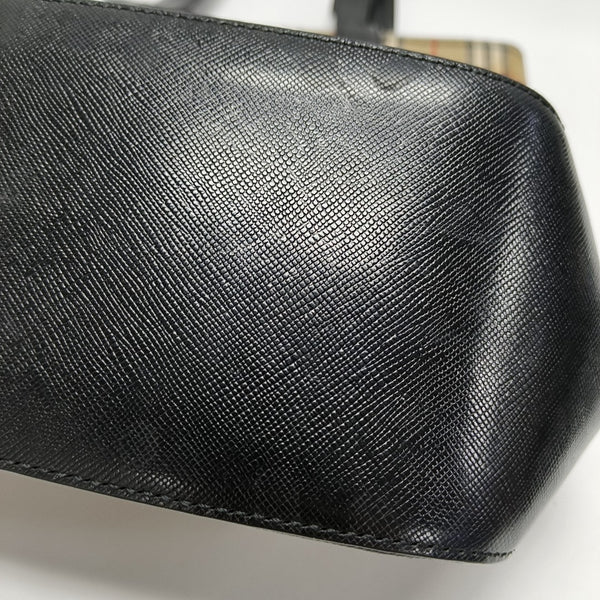 Authenticated pre-owned  Haymarket Fabric Brown - Shoulder Bag at Looply
