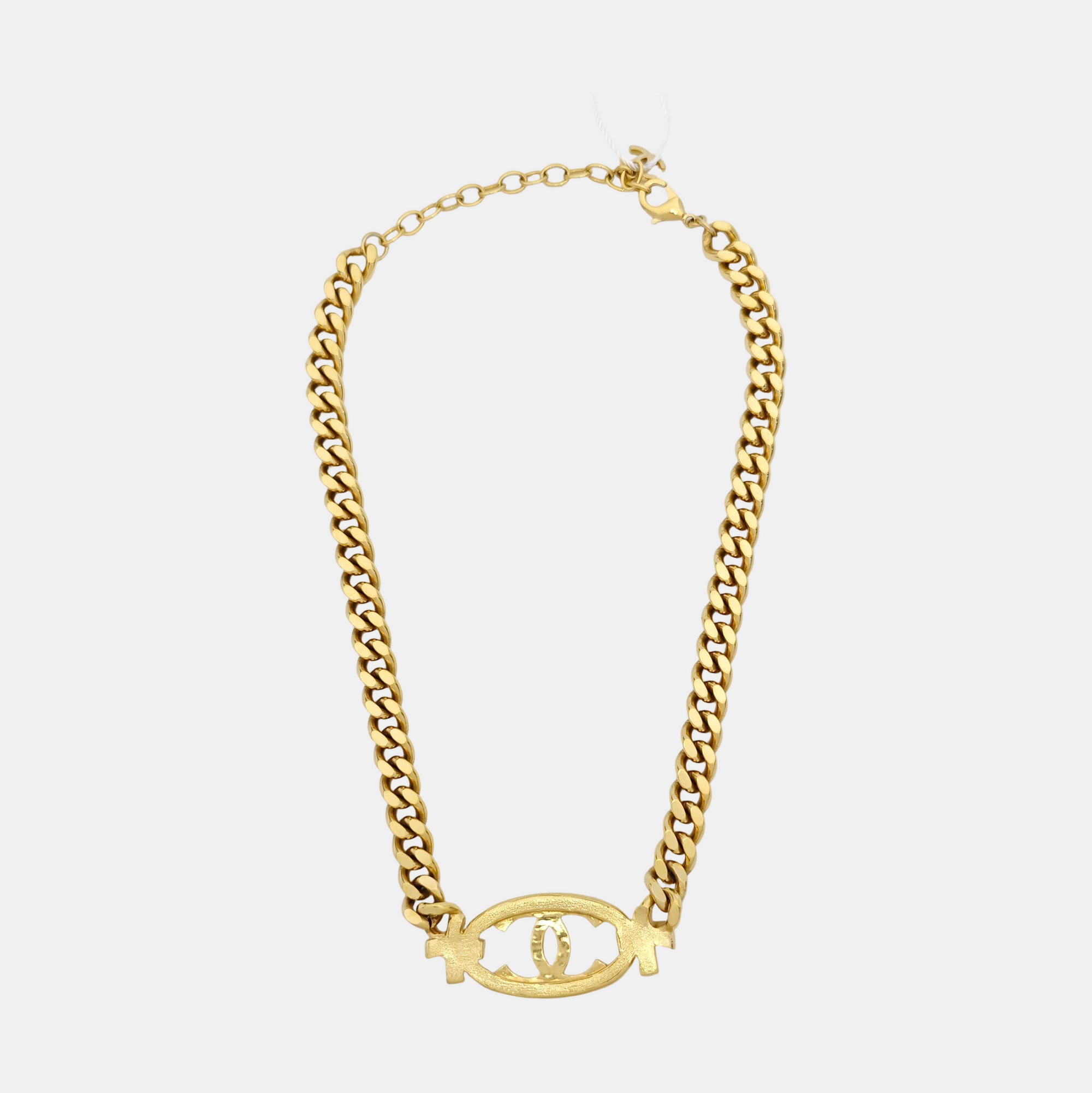 Authenticated pre-owned  Gold-Tone Metal Necklace - Necklace at Looply