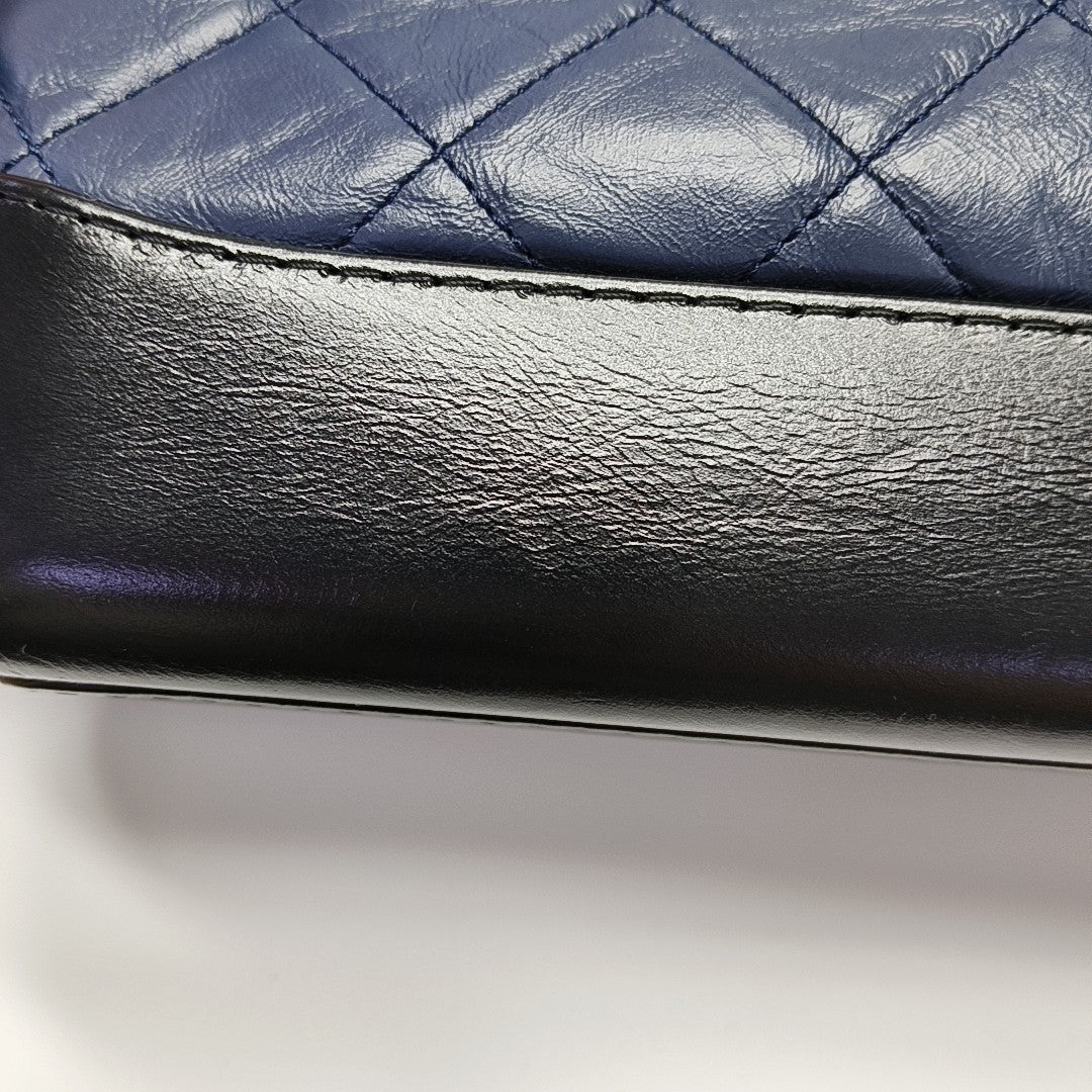 Authenticated pre-owned  Gabrielle Quilted Calfskin Blue - Crossbody Bag at Looply