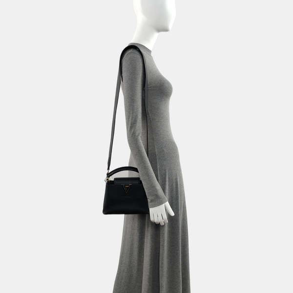 Authenticated pre-owned  Capucines Mini Calfskin Black - Shoulder Bag at Looply