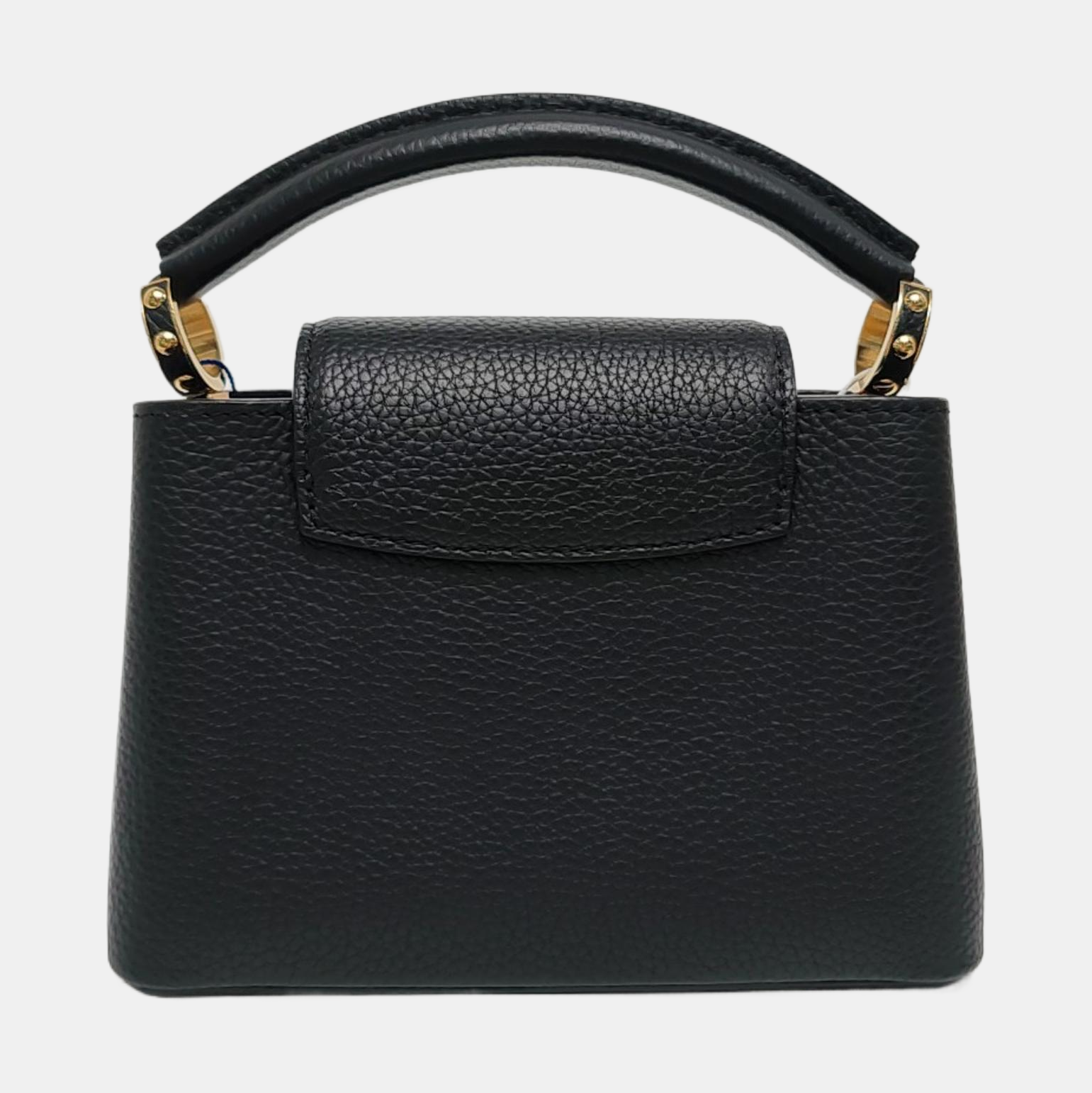 Authenticated pre-owned  Capucines Mini Calfskin Black - Shoulder Bag at Looply