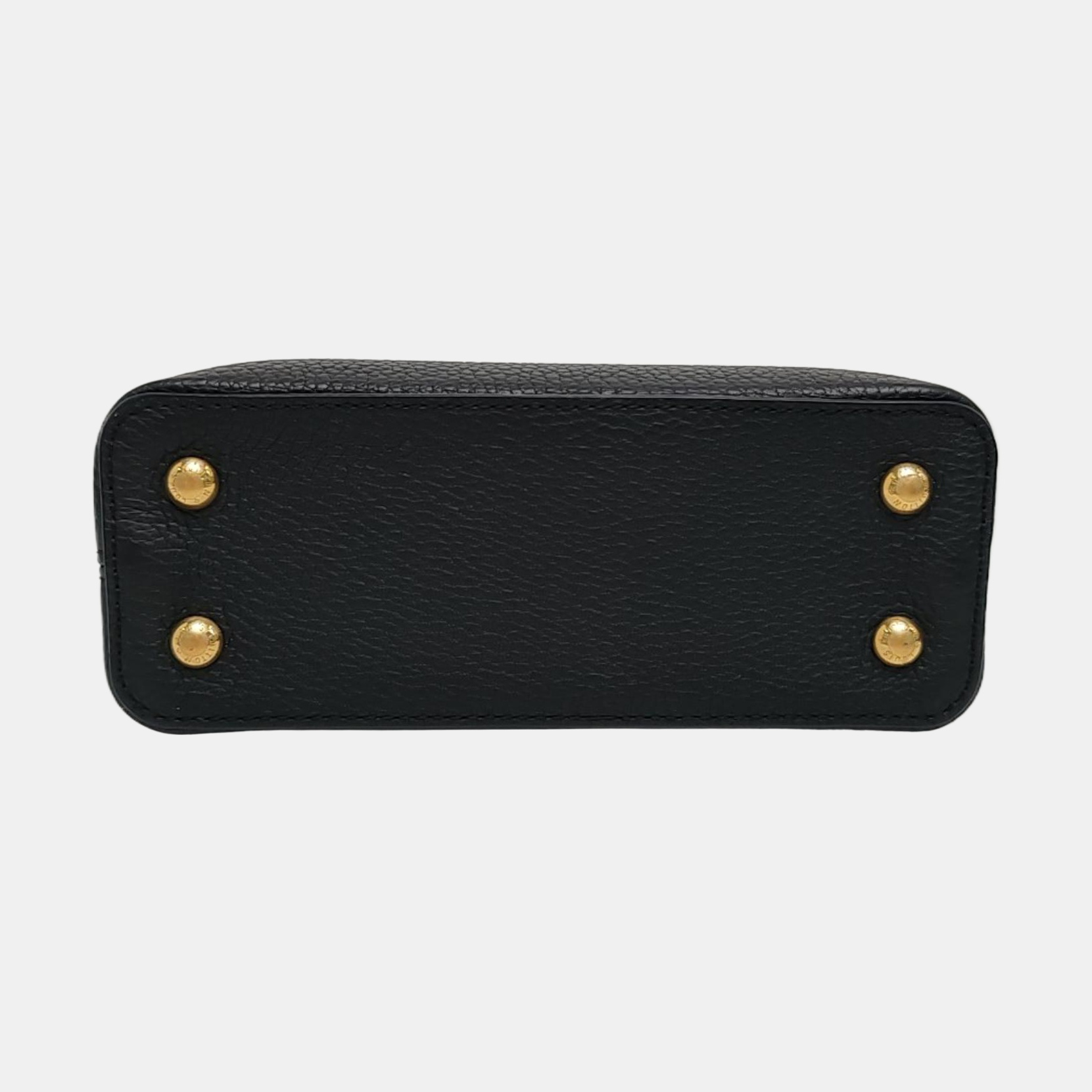 Authenticated pre-owned  Capucines Mini Calfskin Black - Shoulder Bag at Looply