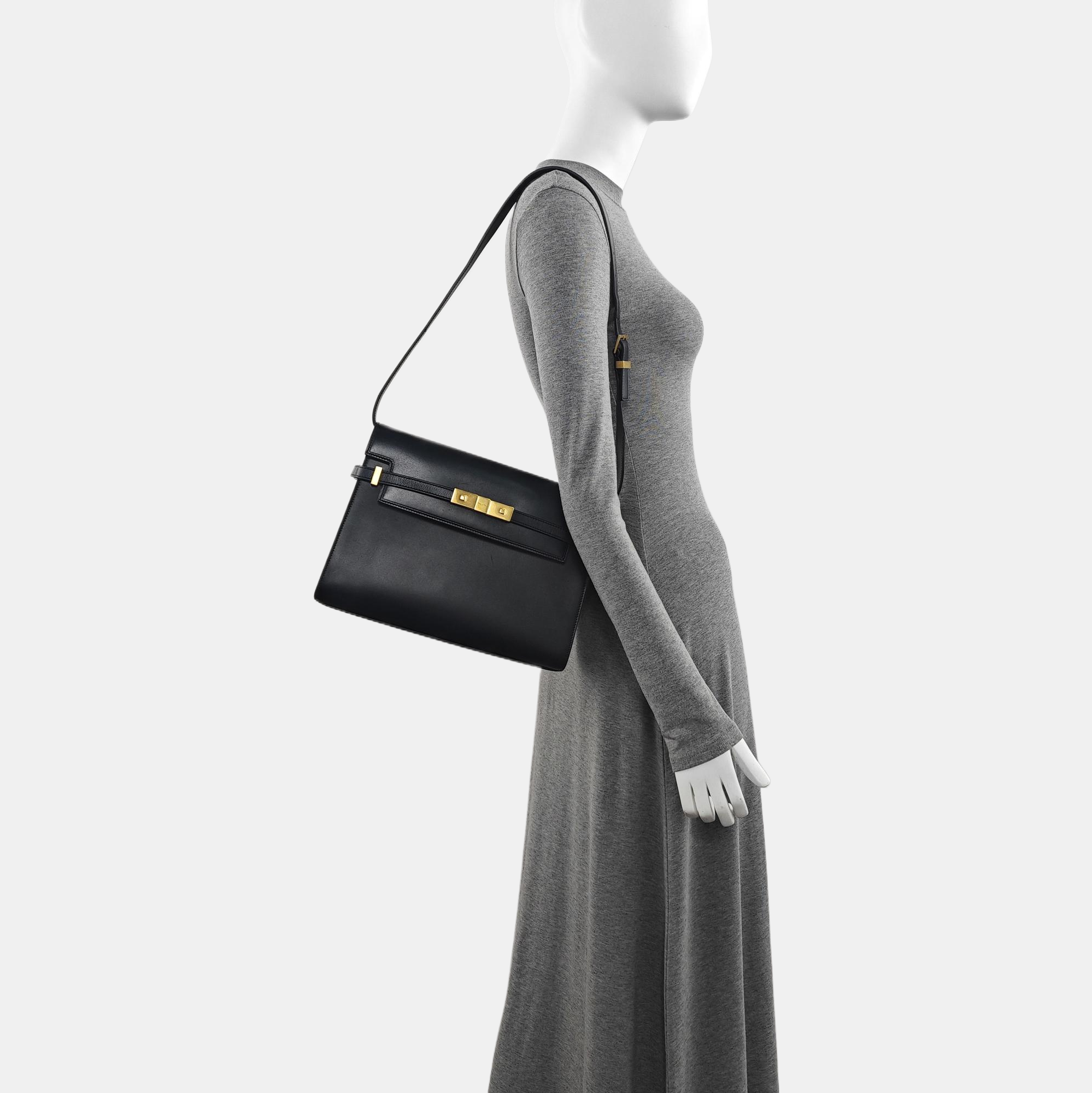 MANHATTAN Medium Calfskin Black