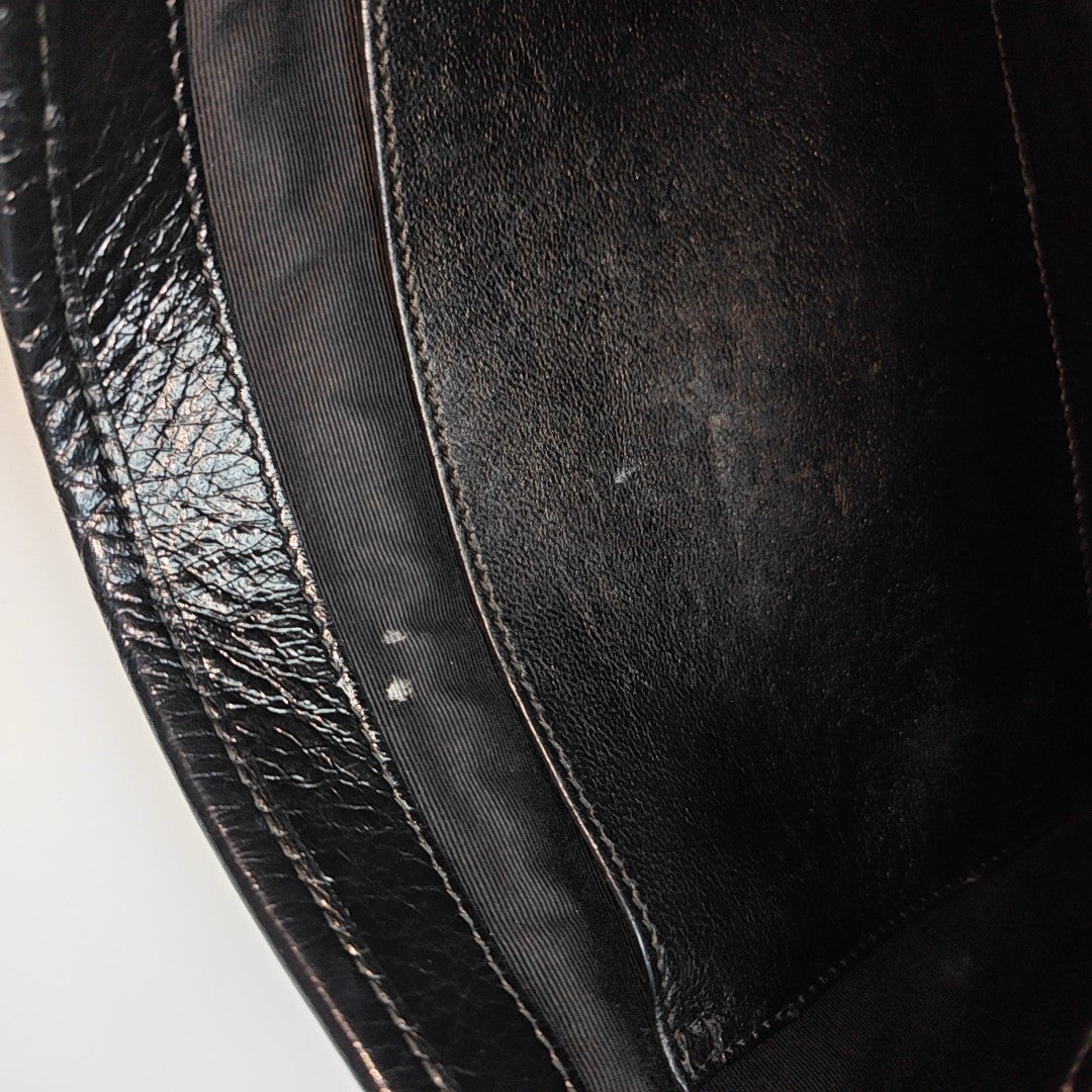 NIKI Medium Chevron Calfskin Black