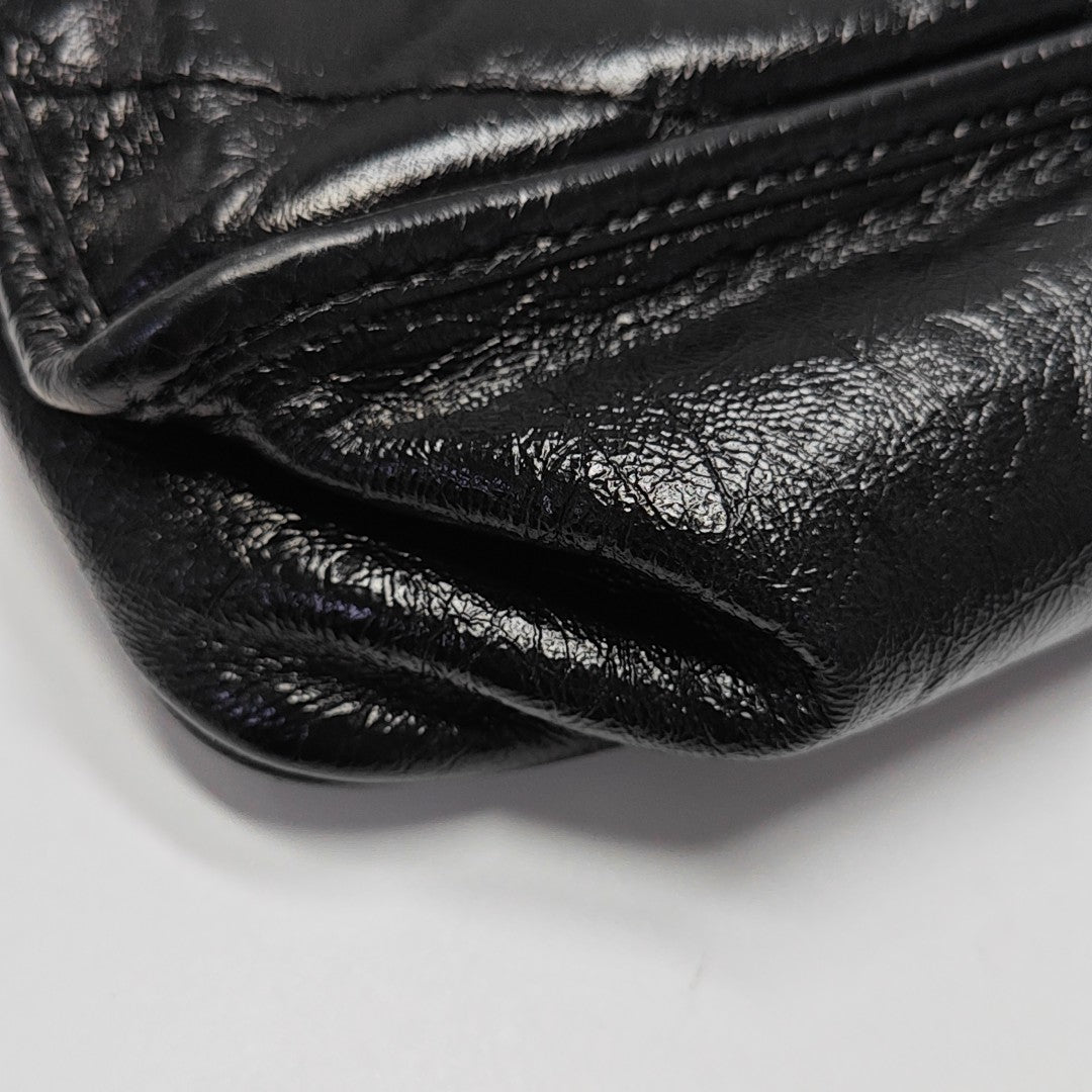 NIKI Medium Chevron Calfskin Black