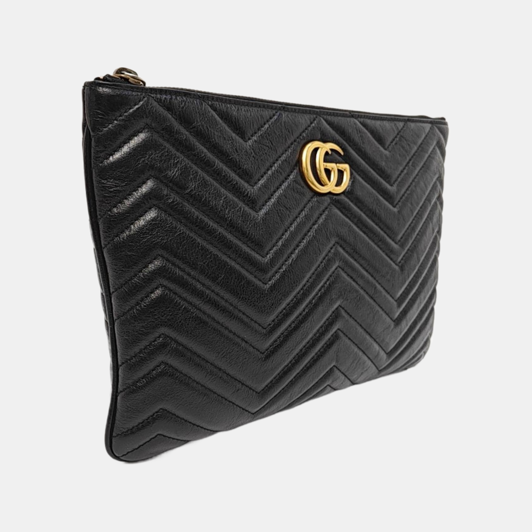 Authenticated pre-owned  GG Marmont Calfskin Black - Clutch at Looply