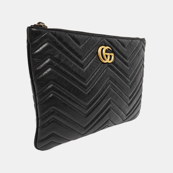Authenticated pre-owned  GG Marmont Calfskin Black - Clutch at Looply