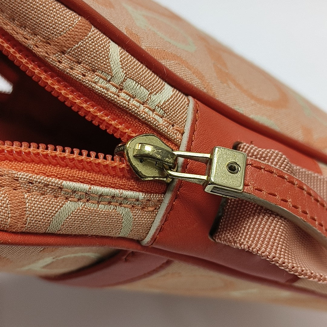Canvas Orange