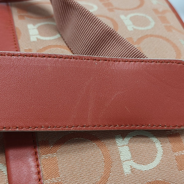 Canvas Orange