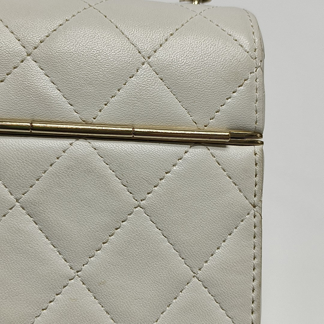 Quilted Lambskin White