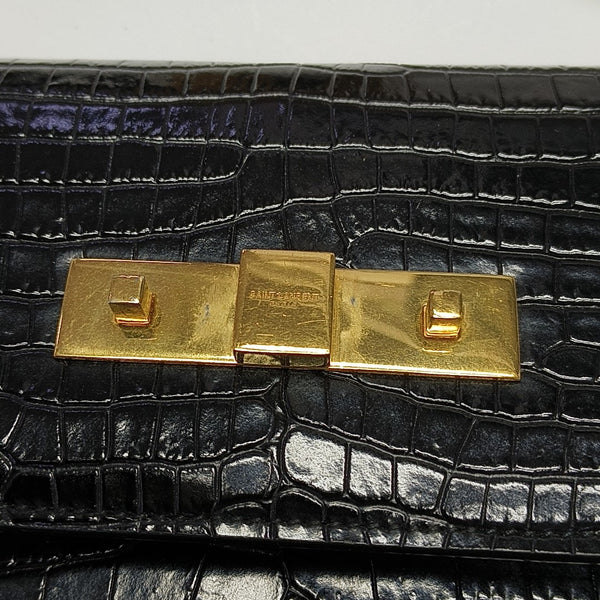 MANHATTAN Medium Calfskin Black