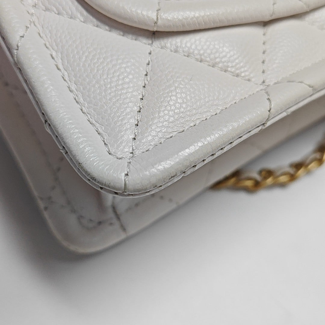Quilted Grained Calfskin White