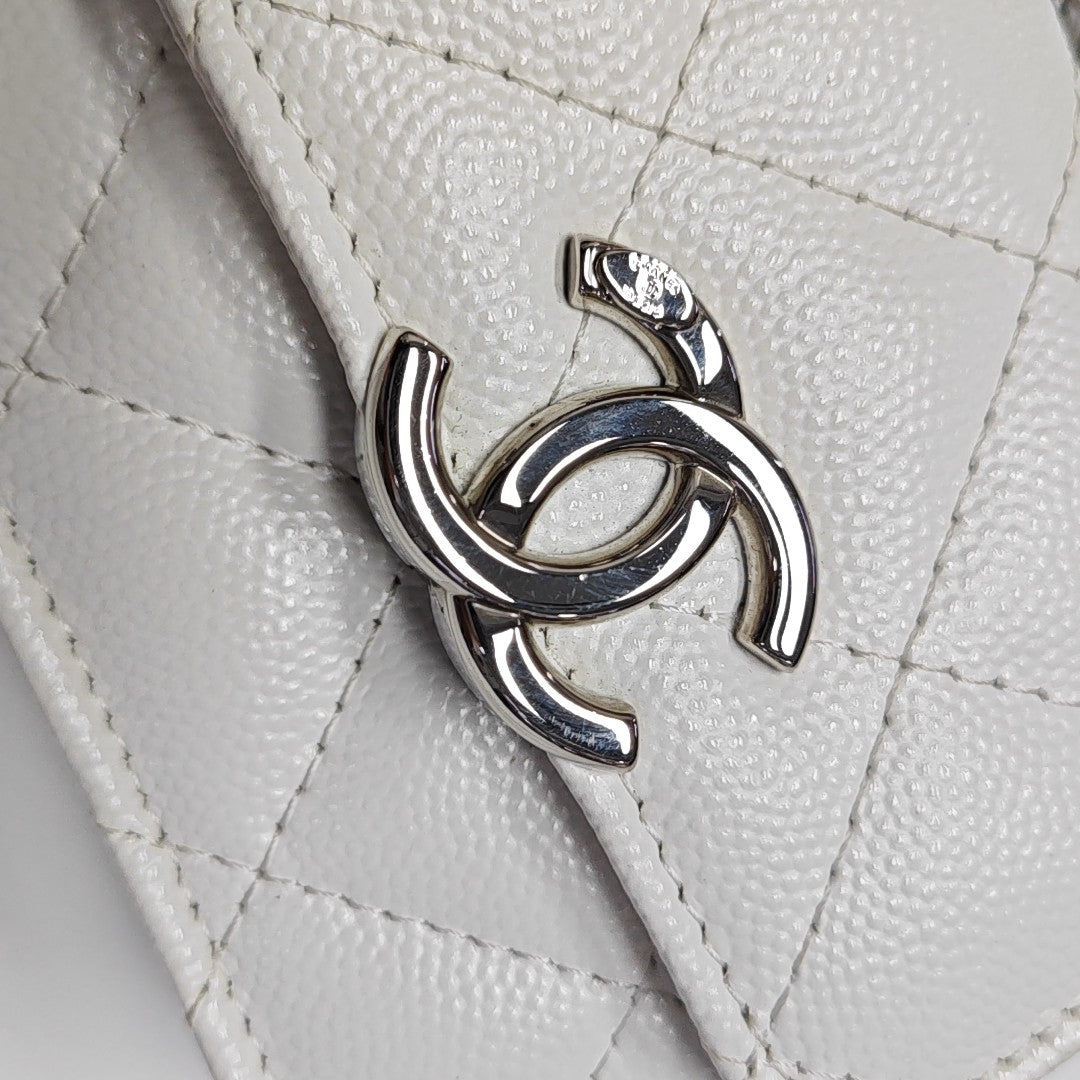 Quilted Grained Calfskin White