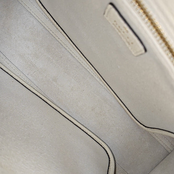 Authenticated pre-owned  Jackie 1961 Calfskin White - Shoulder Bag at Looply