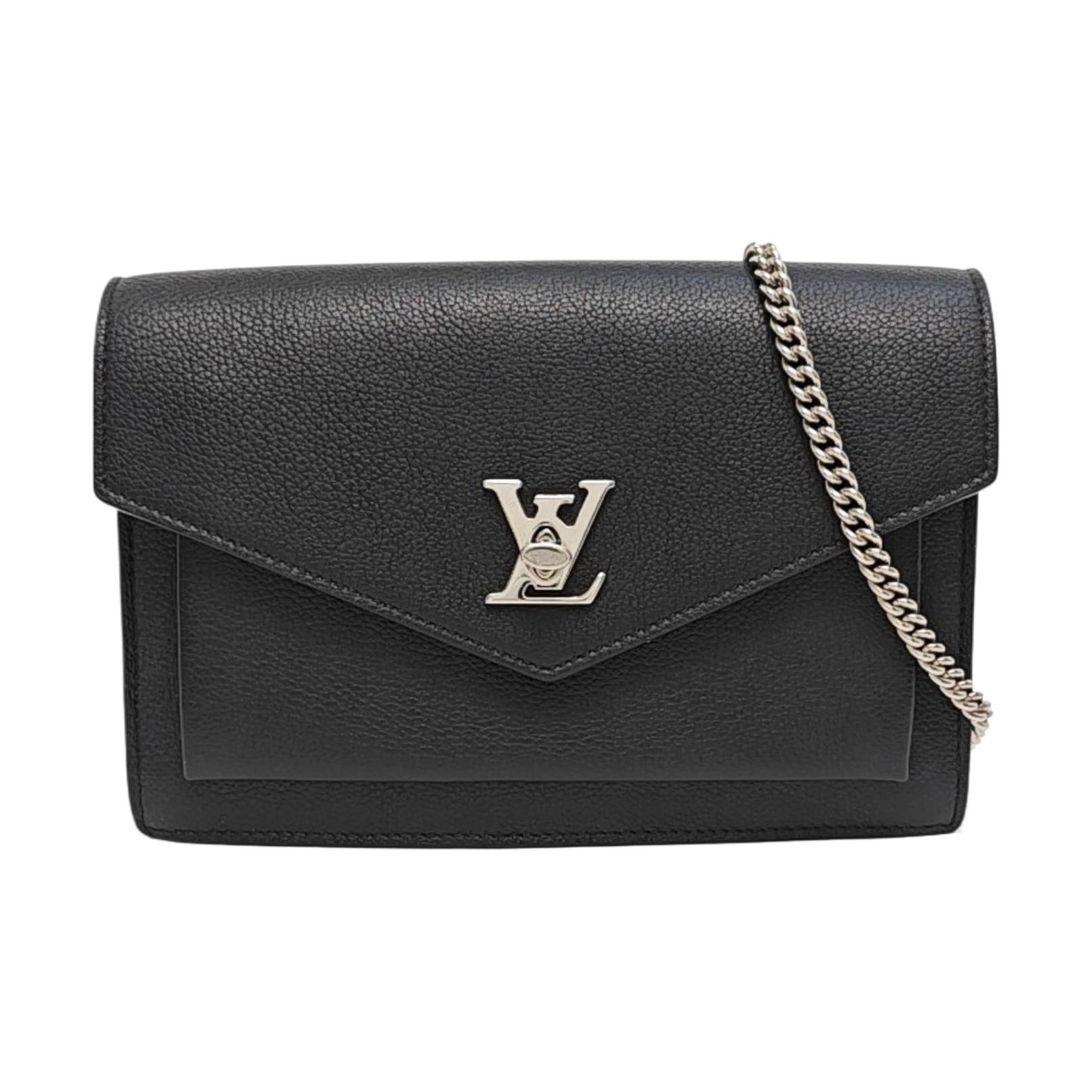 Authenticated pre-owned  Lockme Calfskin Black - Shoulder Bag at Looply