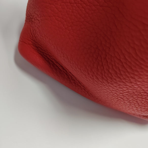 Authenticated pre-owned  Picotin Lock 22 Clemence Red - Top Handle Bag at Looply