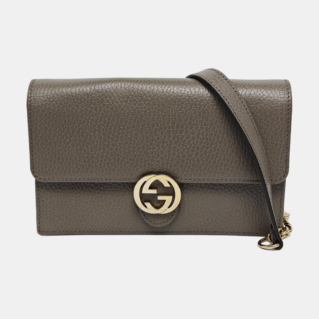 Authenticated pre-owned  Interlocking G Calfskin Gray - Shoulder Bag at Looply