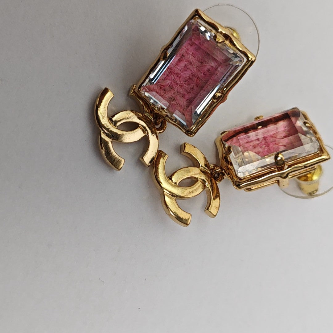 Authenticated pre-owned  Metal Synthetic Crystal Pink Earring - Earrings at Looply