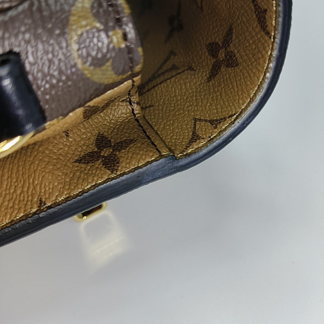 Authenticated pre-owned  Métis MM Monogram Coated Canvas Multicolor - Shoulder Bag at Looply