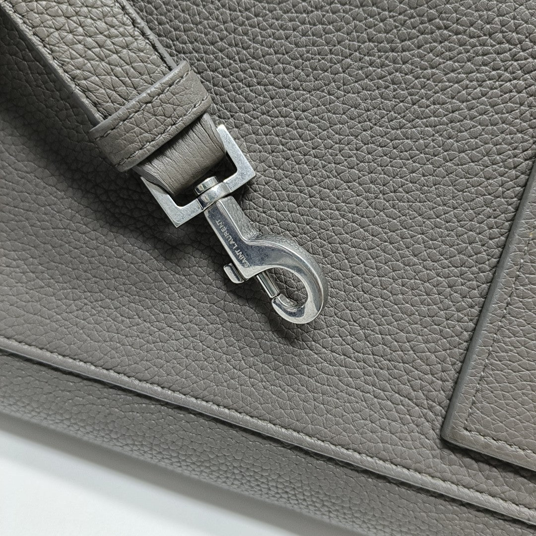 SAC DE JOUR Small Calfskin Gray