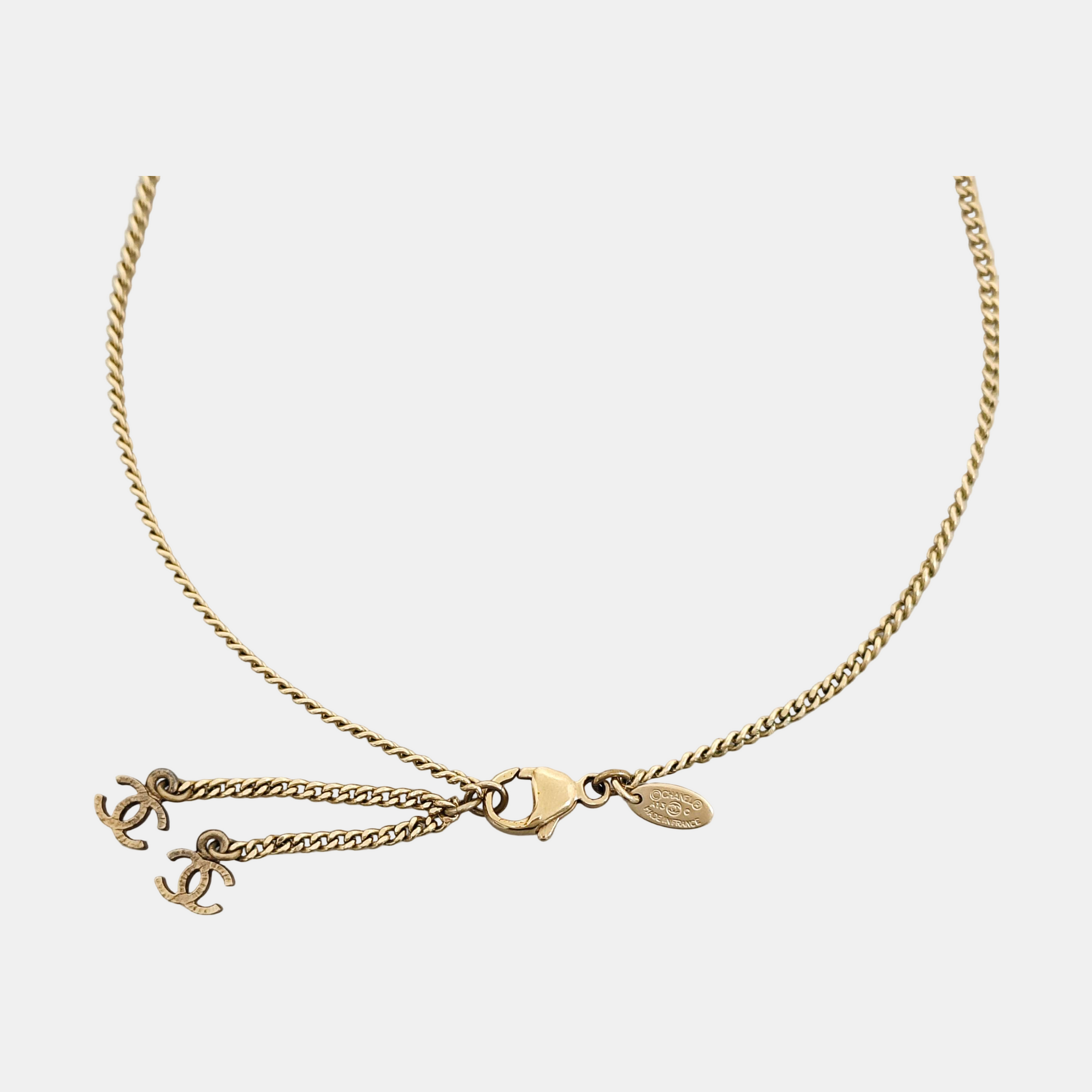Authenticated pre-owned  Gold-tone Metal Necklace - Necklace at Looply